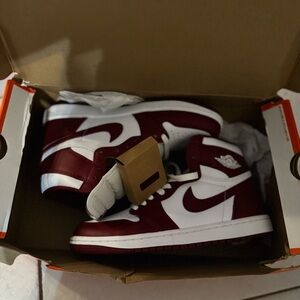 Nike Air Jordan 1 Retro High OG White and Red